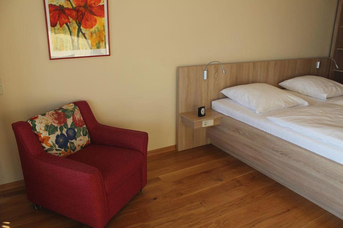 Burghotel Schoene Aussicht Bauer Gmbh Winnenden Extérieur photo